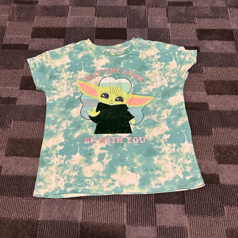Star Wars Grogu, St. Patrick’s Day shirt girls size 10